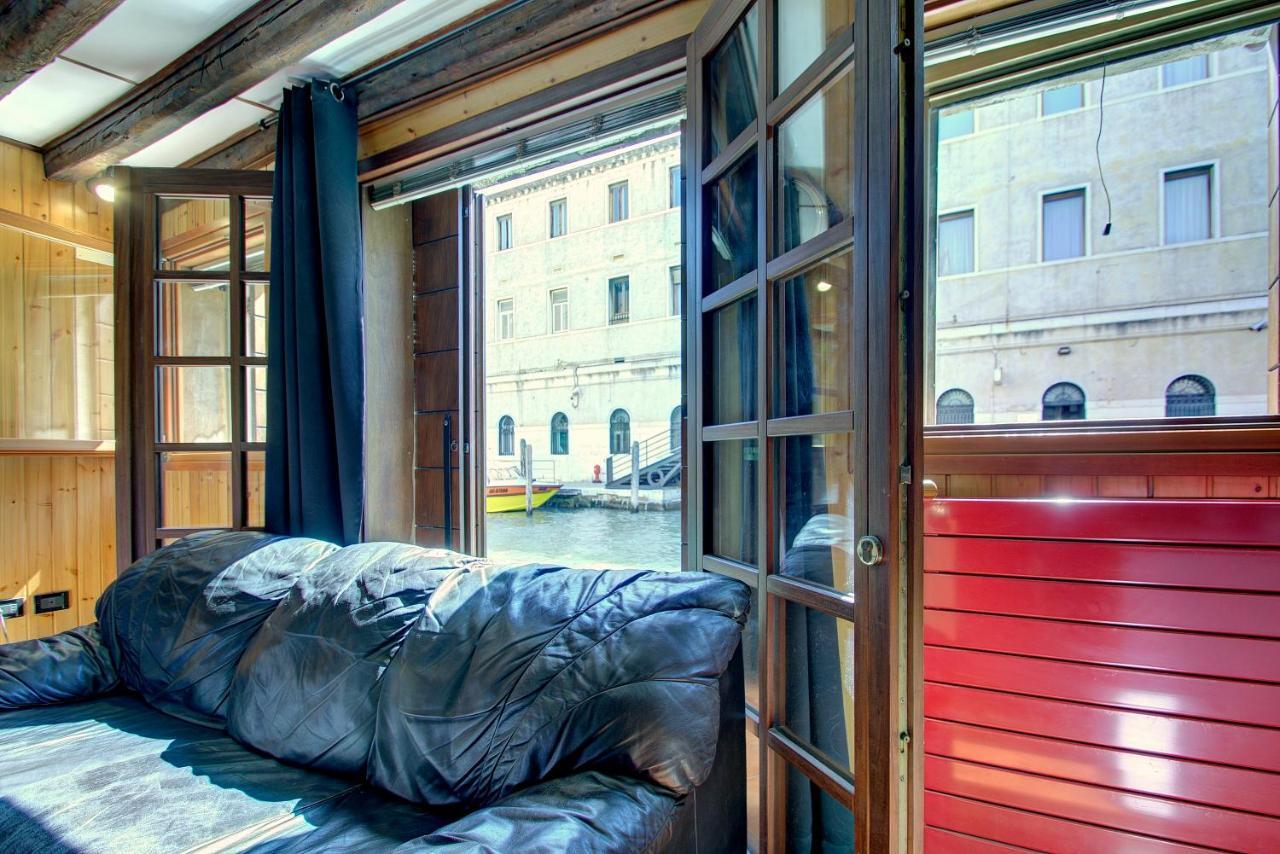 Canal-Door Apartment Venice Luaran gambar