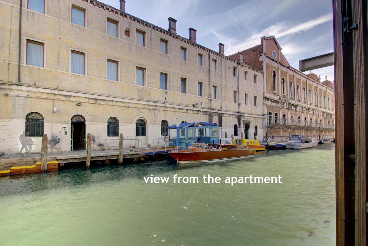 Canal-Door Apartment Venice Luaran gambar